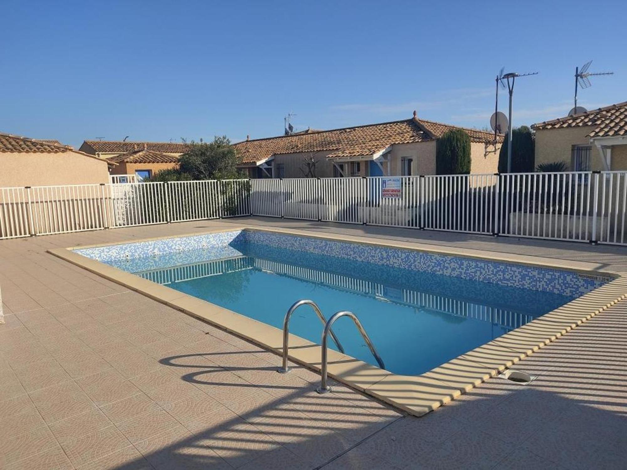 4/6 Pers Climatisee Avec Piscine, Wifi & Parking Proche - Fr-1-796-85